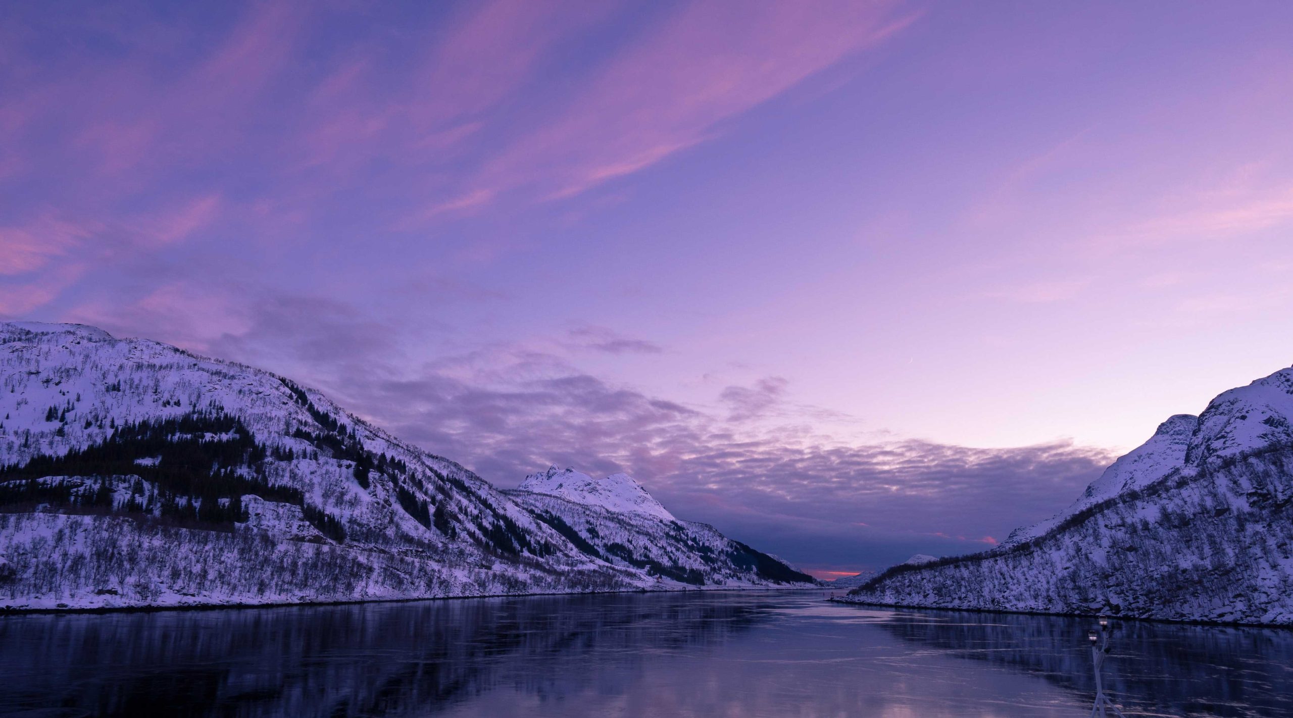 Ladda ner b&auml;st VPN f&ouml;r Norge 2025